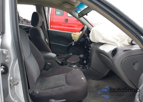 2004 Pontiac Grand Am Se1 z USA, uszkodzony, nr VIN 1G2NF52E34C237097